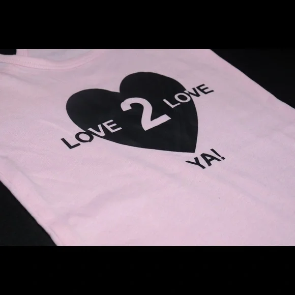 “ Love 2 Love Ya!” Women’s Tank top (pink/Black) - Picture 5 of 6